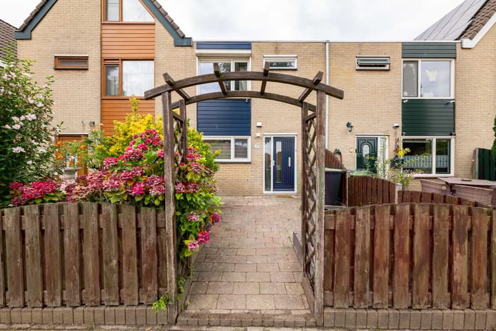 Foto 1 van Mantelschelp 6