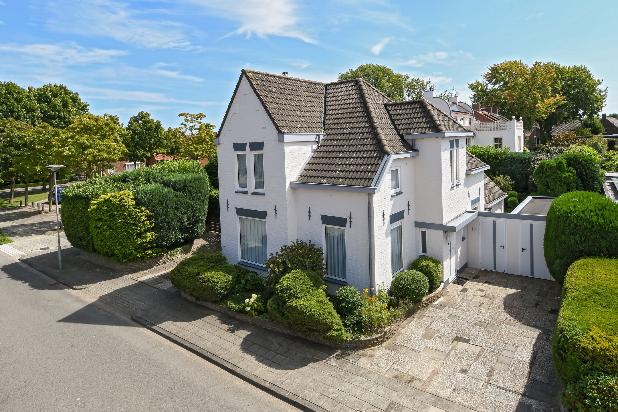 Weergraaf, 18, Horn, 6085BX, Limburg, Nederland 18 