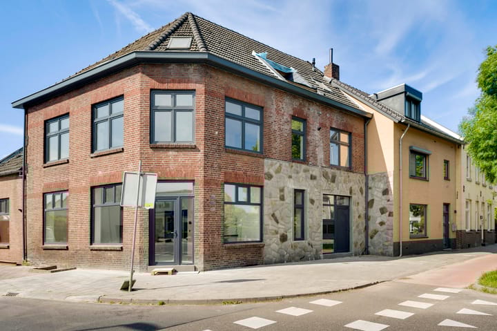 Foto 16 van Rijksweg 178-D