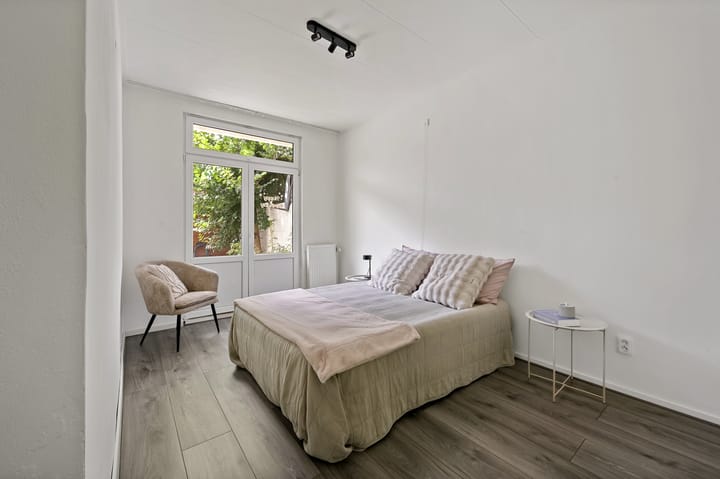 Photo 3 of Zuiderparklaan 85