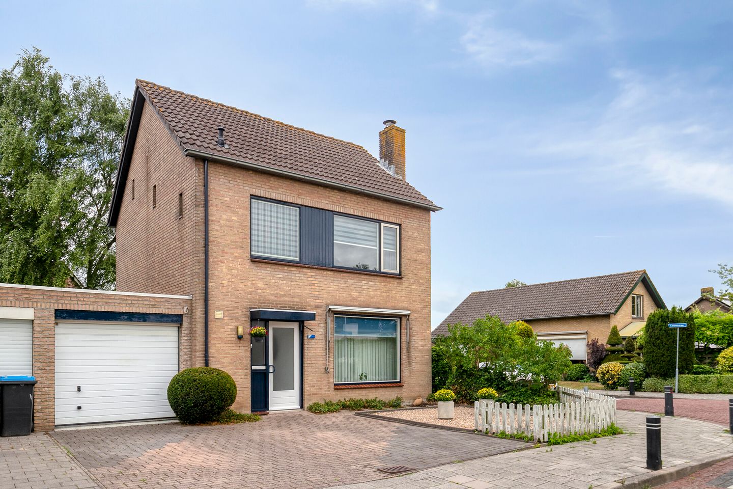 Foto 1 van van Middelhovenstraat 99