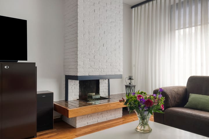 Foto 7 van van Middelhovenstraat 99