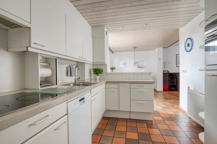 Foto 11 van van Middelhovenstraat 99