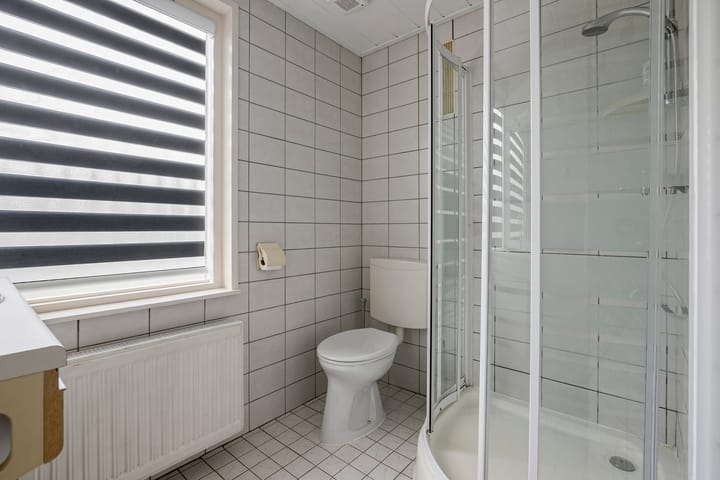 Foto 19 van van Middelhovenstraat 99