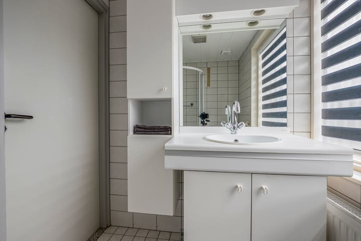 Foto 20 van van Middelhovenstraat 99