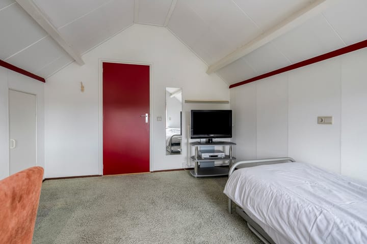 Foto 26 van van Middelhovenstraat 99