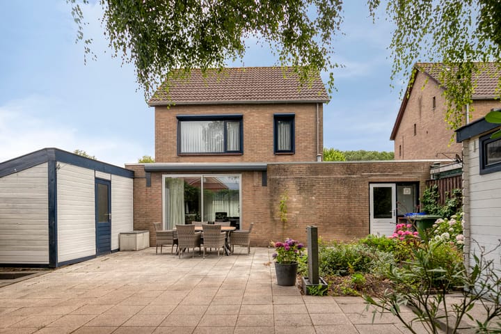 Foto 32 van van Middelhovenstraat 99