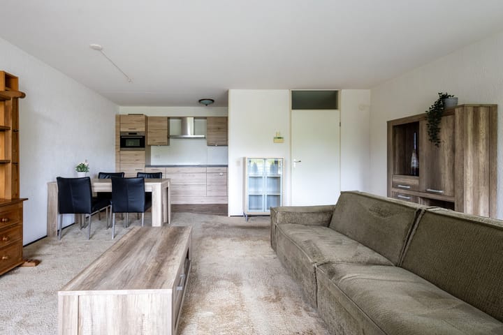 Photo 3 of R.J. Nieuwoldstraat 21