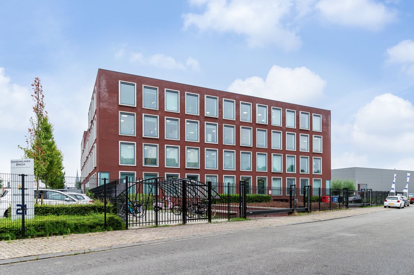Bekijk foto 3 van Van de Reijtstraat 31-G