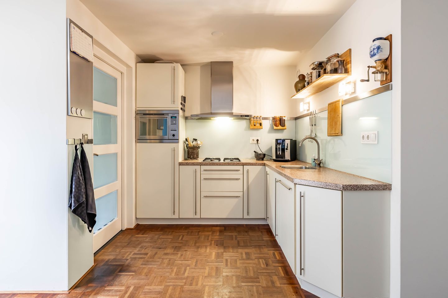 Foto 20 van Podzolhamel 22