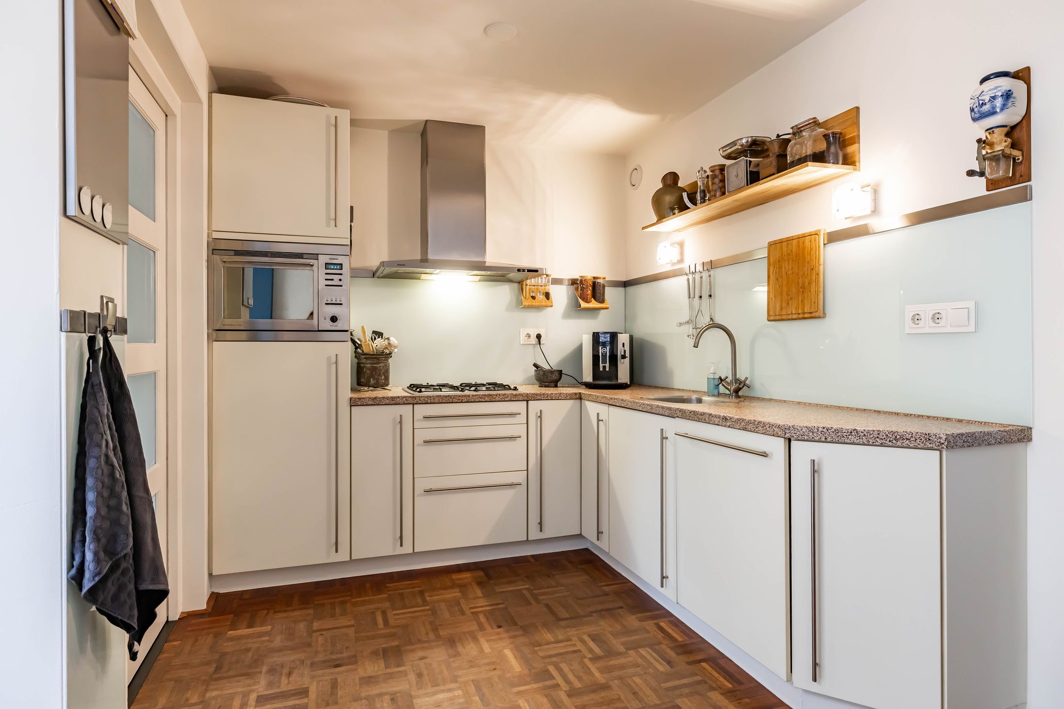 Foto 21 van Podzolhamel 22