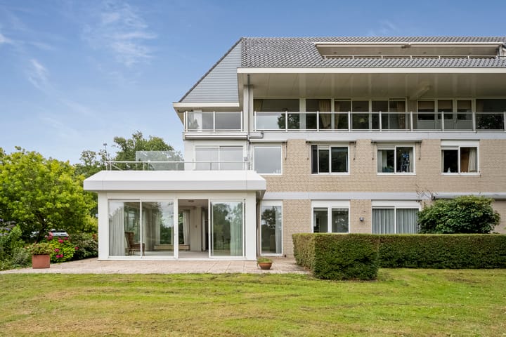 Photo 2 of Vogelenzangseweg 79-A4