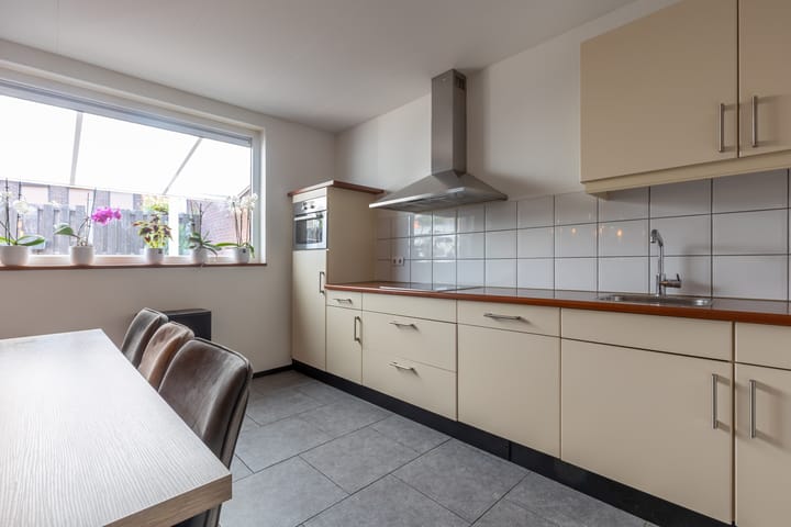 Foto 13 van Klaproosstraat 6