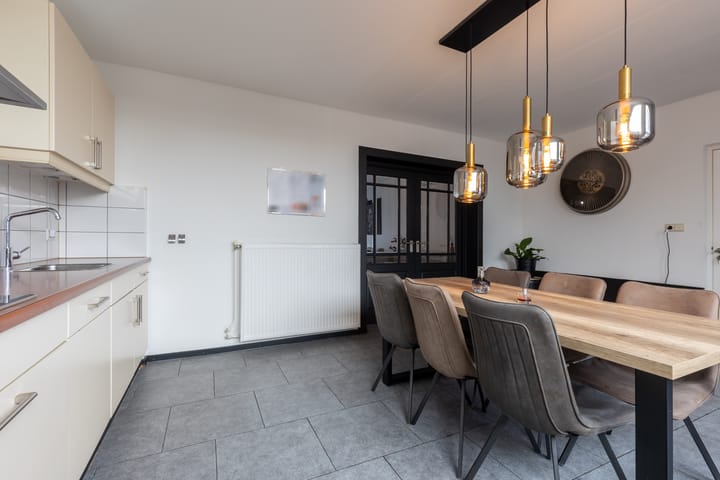 Foto 16 van Klaproosstraat 6