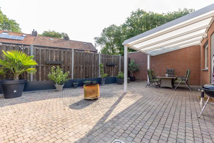 Foto 18 van Klaproosstraat 6