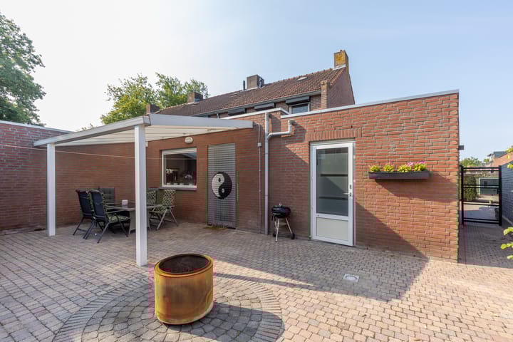 Foto 21 van Klaproosstraat 6