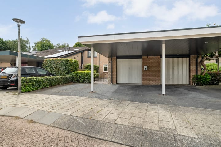 Foto 2 van Poolsterlaan 13