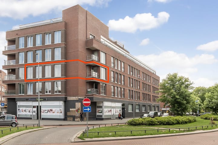 Photo 4 of Polderlaan 14-B