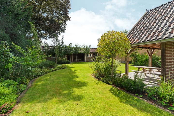 Foto 32 van Dorpsstraat 65