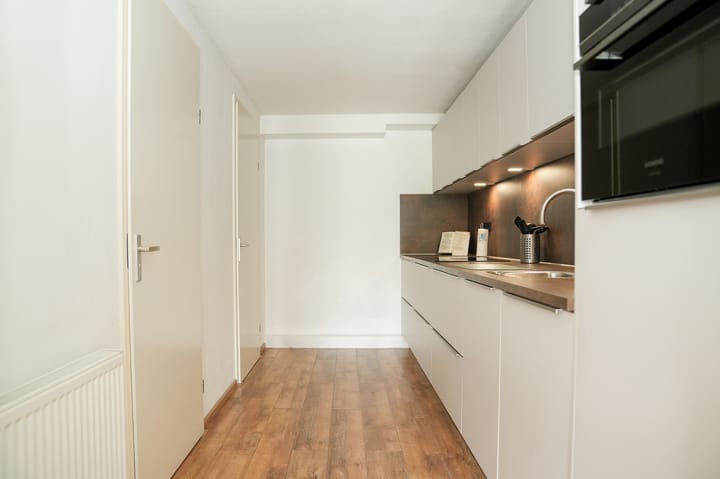 Photo 11 of Dorpsstraat 63