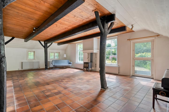 Photo 2 of De Weijert 8