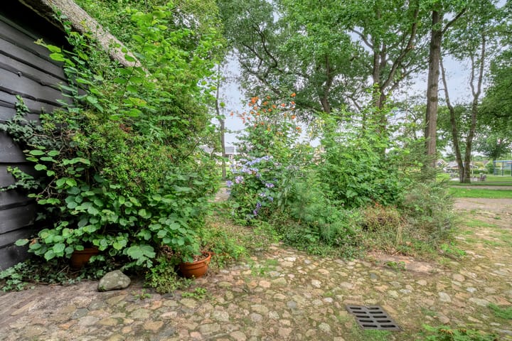 Photo 61 of De Weijert 8