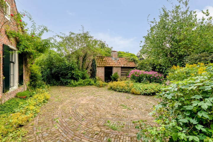 Photo 63 of De Weijert 8