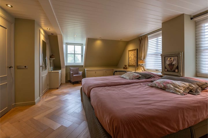 Foto 13 van Dorpsplein 35