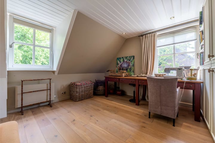 Foto 17 van Dorpsplein 35