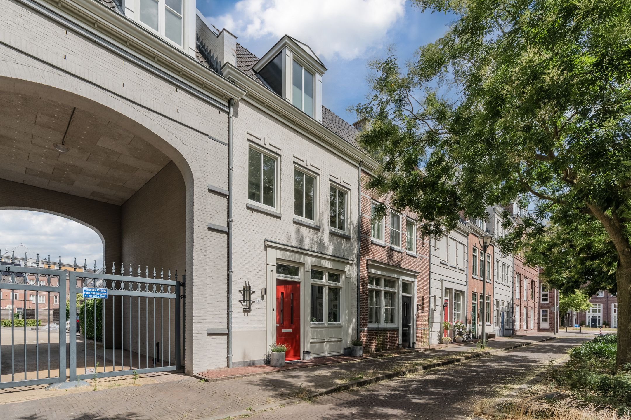 Foto 6 van Laan door de Veste 44