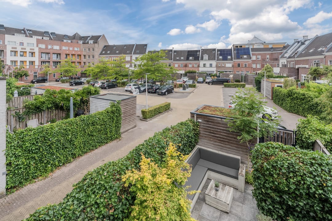 Foto 38 van Laan door de Veste 44