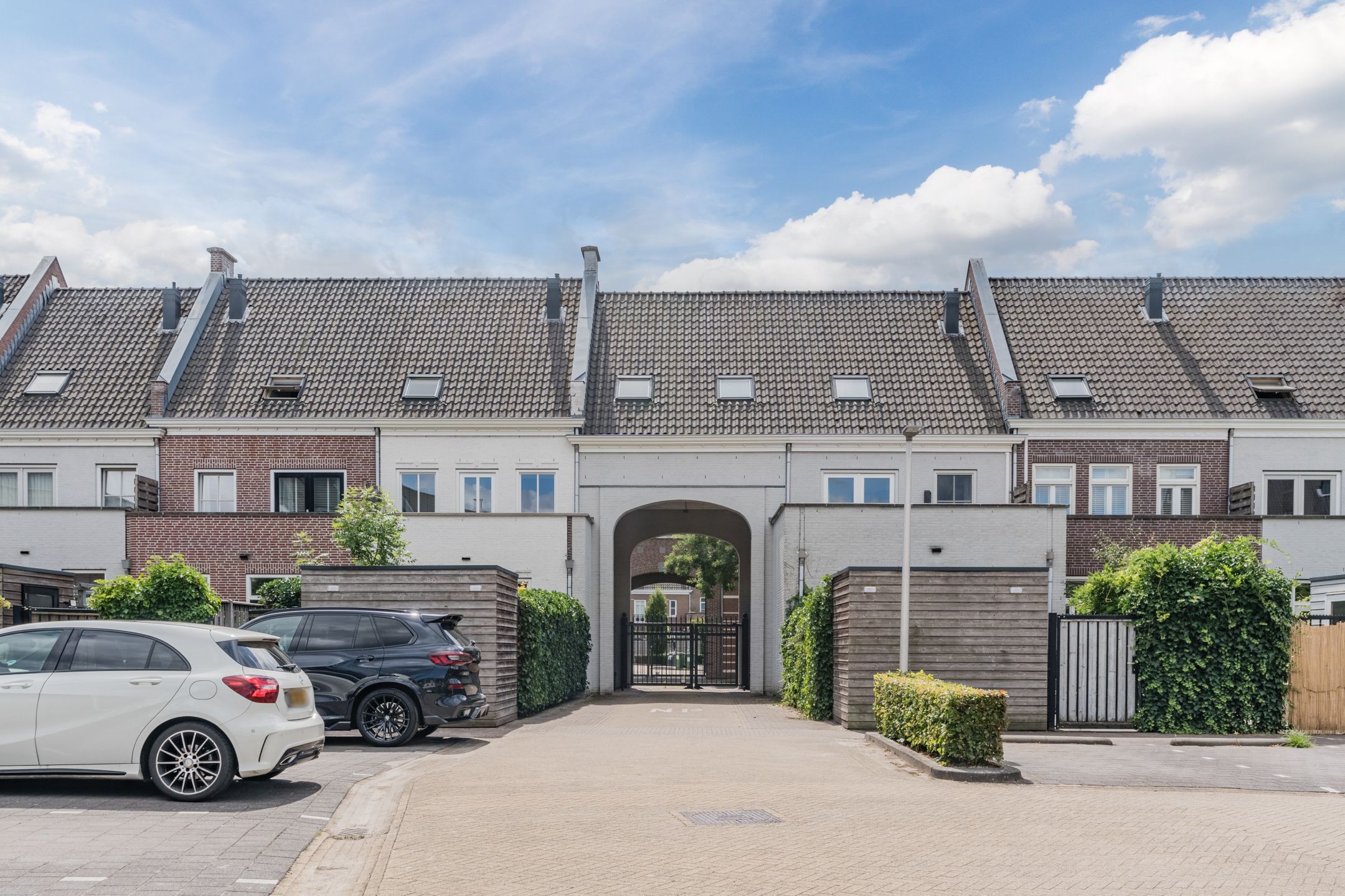 Foto 45 van Laan door de Veste 44