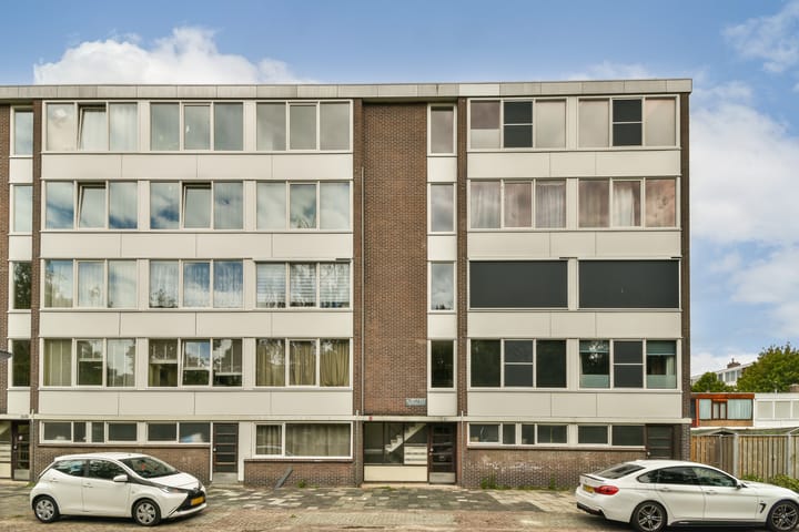 Foto 4 van Van 't Hoffstraat 10