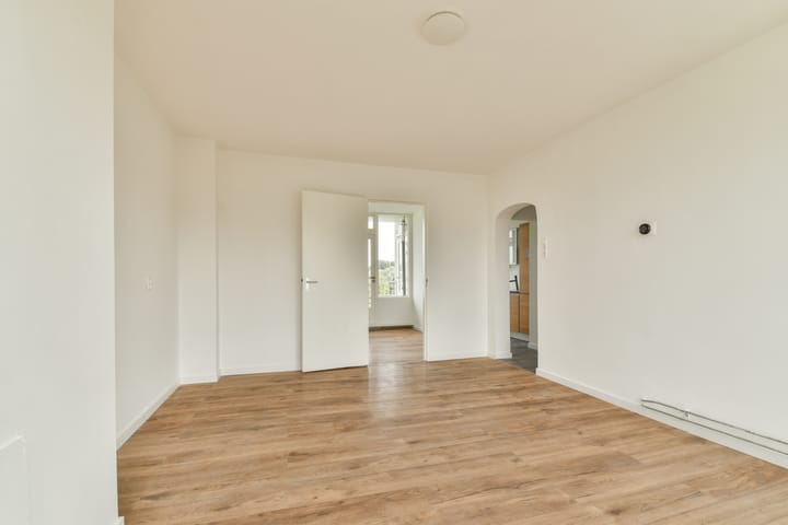 Foto 11 van Van 't Hoffstraat 10