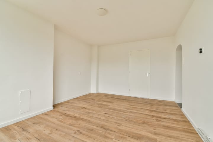 Foto 12 van Van 't Hoffstraat 10