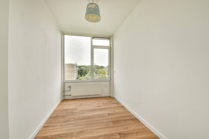 Foto 22 van Van 't Hoffstraat 10