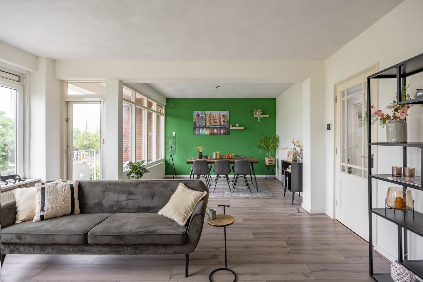 Foto 10 van Van Leeuwenhoekstraat 37