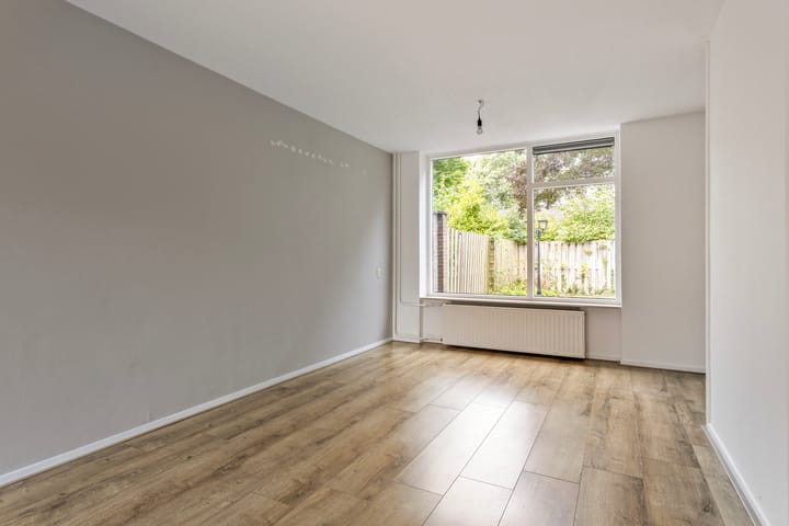 Photo 11 of Oude Molenweg 48