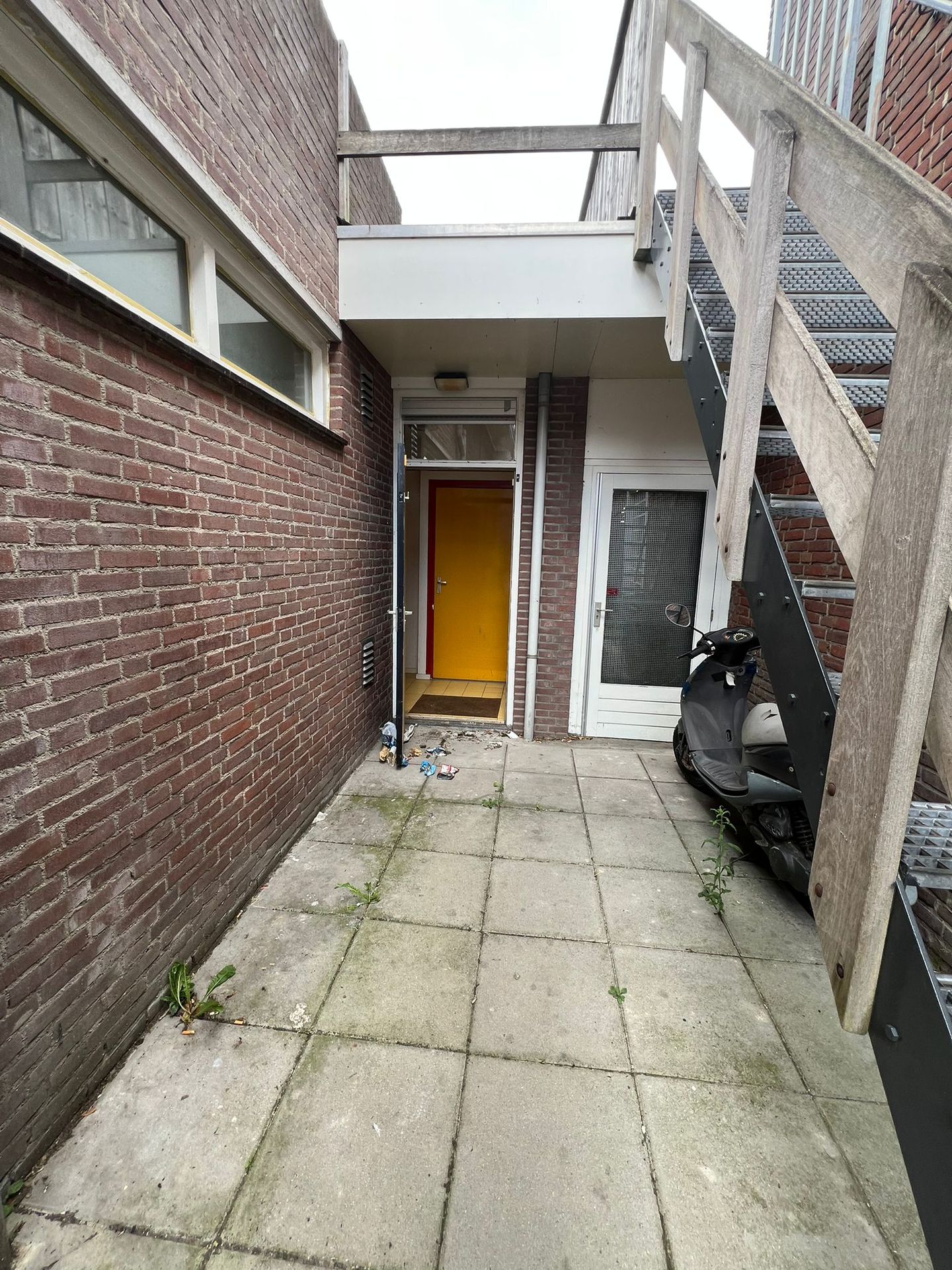 View photo 3 of Molenstraat 40