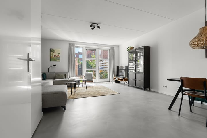 Foto 10 van Genesisstraat 22