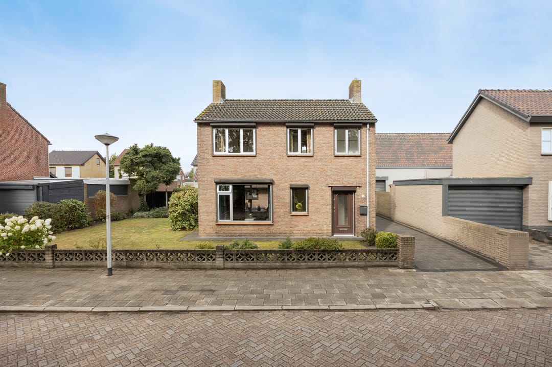 Foto 1 van Emmastraat 51