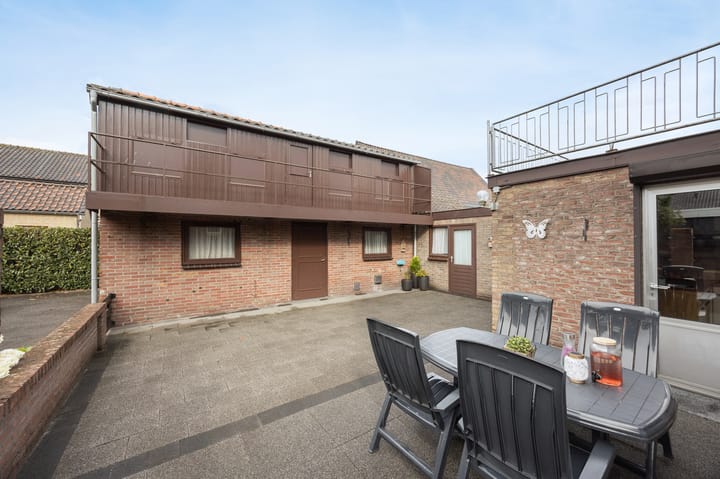 Foto 28 van Emmastraat 51