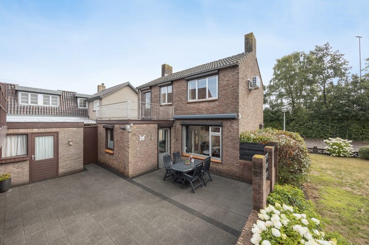 Foto 31 van Emmastraat 51