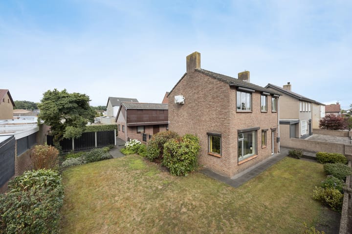 Foto 35 van Emmastraat 51