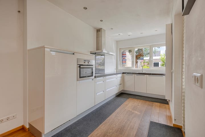 Foto 12 van Kempakker 13