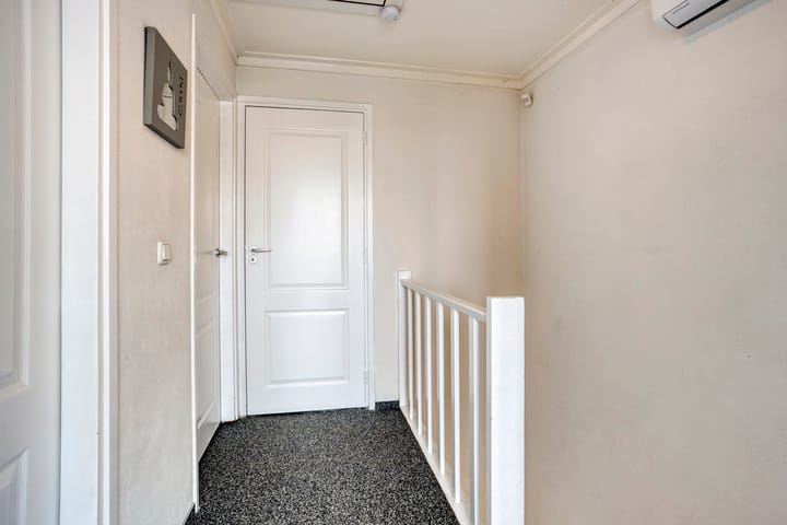 Foto 16 van Graaf van Wassenbergstraat 11