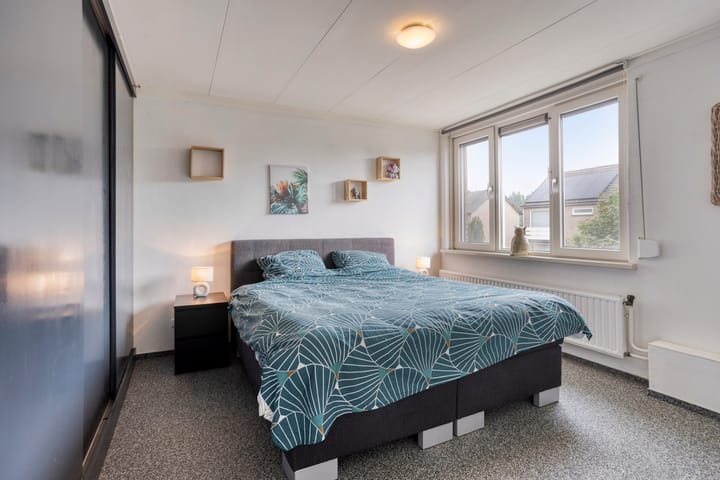 Foto 17 van Graaf van Wassenbergstraat 11