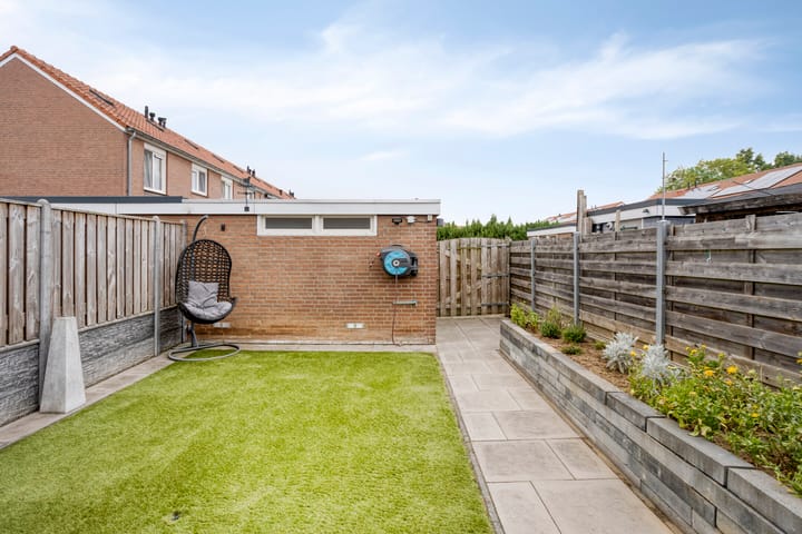 Foto 27 van Graaf van Wassenbergstraat 11