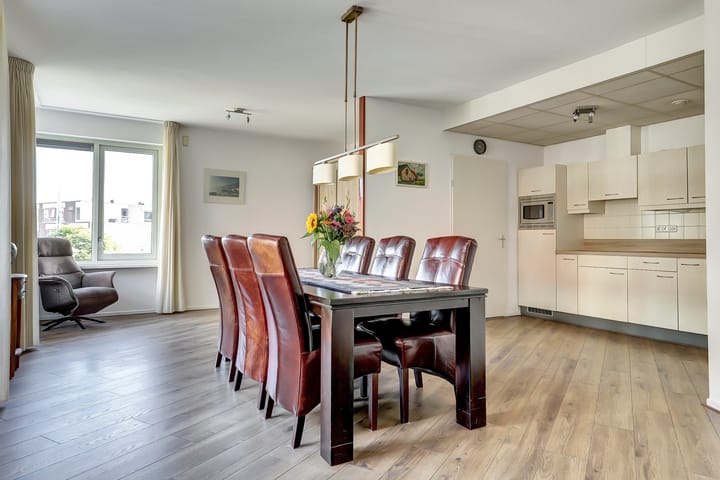 Photo 4 of Lijsterbesstraat 2-B