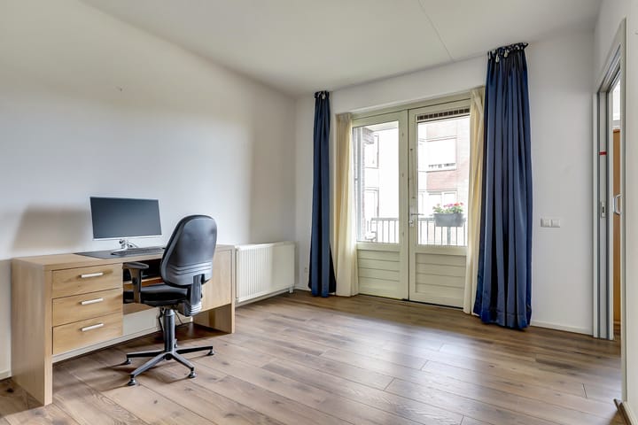 Photo 19 of Lijsterbesstraat 2-B